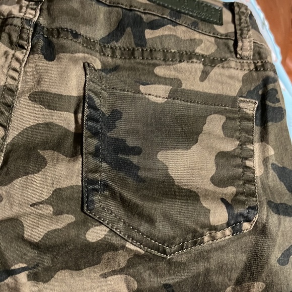 Blue Age Camo Skinny Jeans - Picture 2 of 4